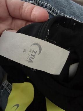 Zyia Active Women's Black Sports Bra - XL